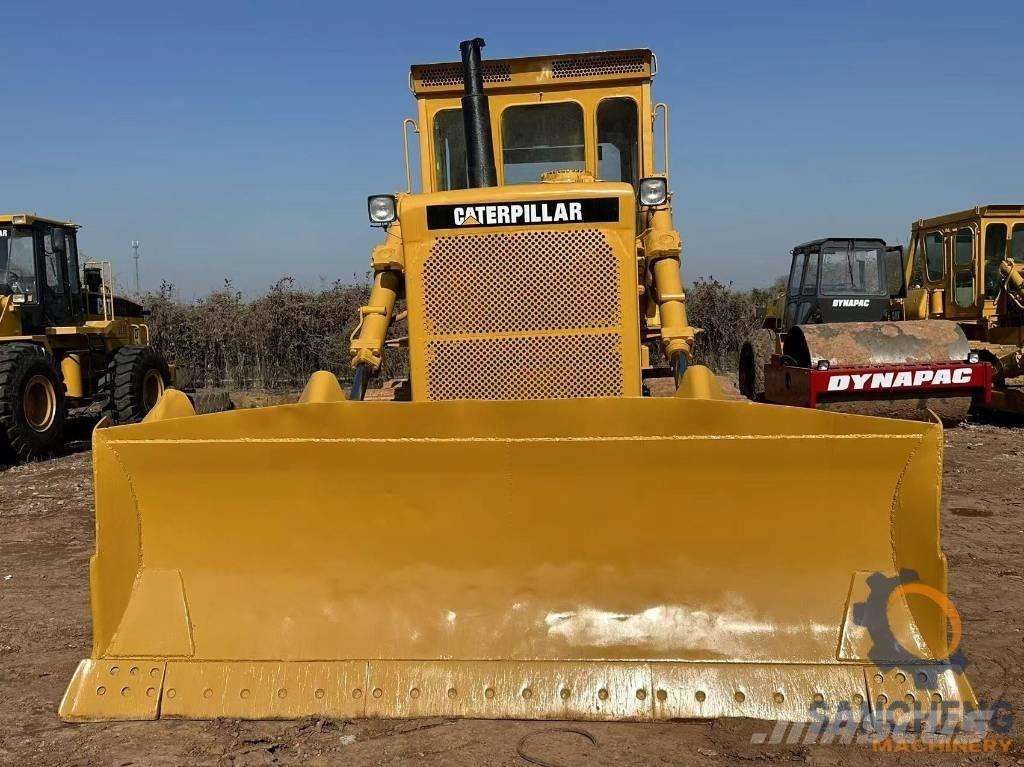 CAT D8K Гусеничні бульдозери