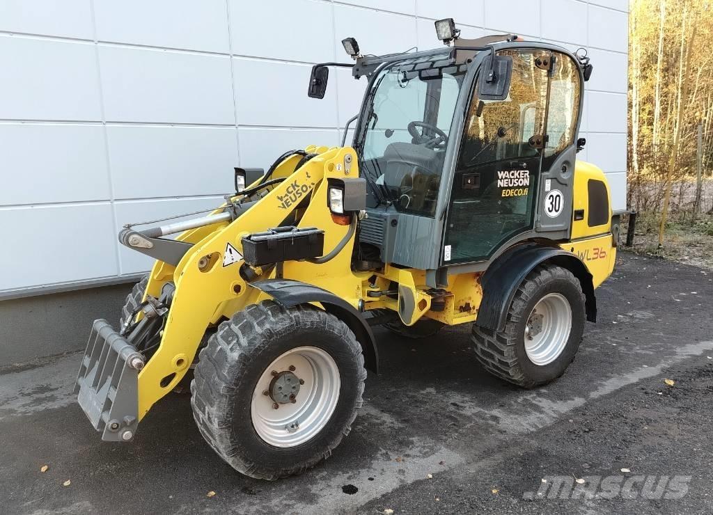 Wacker Neuson WL 36 Фронтальні навантажувачі