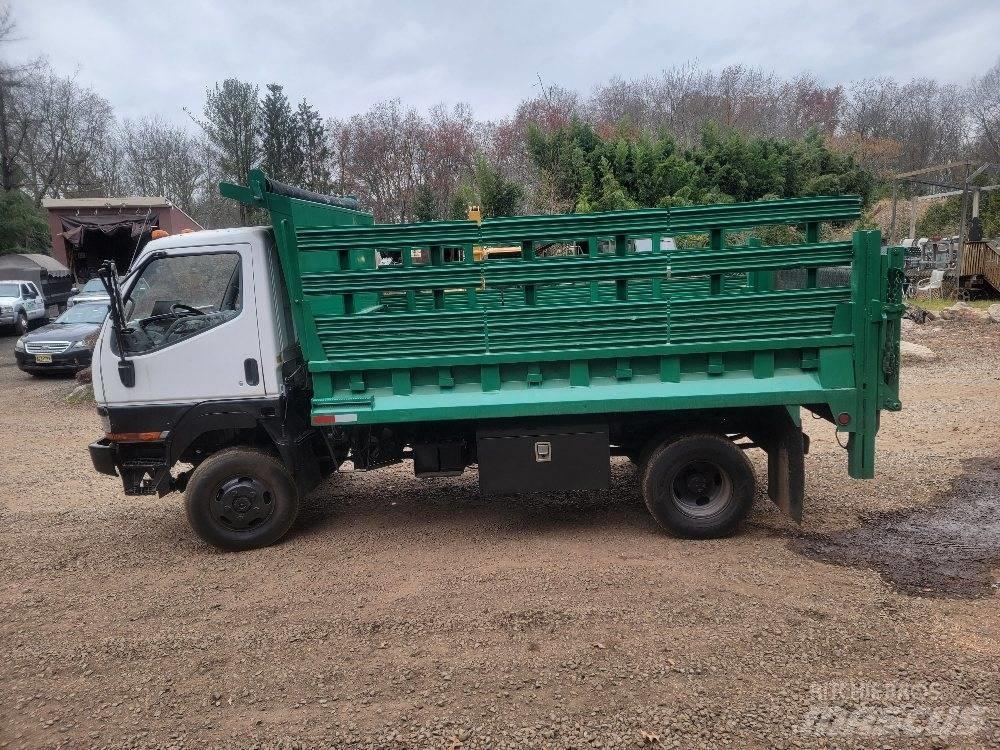Mitsubishi FUSO Самоскиди