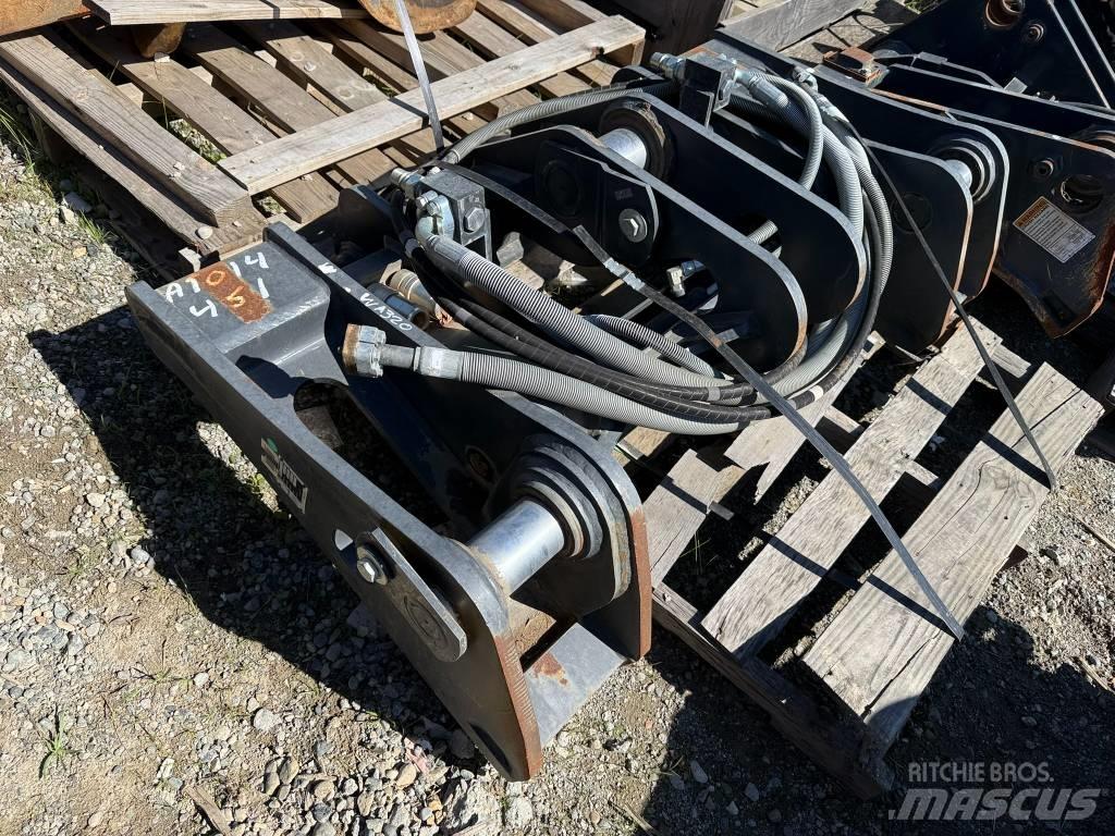 Komatsu WA320 QC Швидкі з`єднувачі