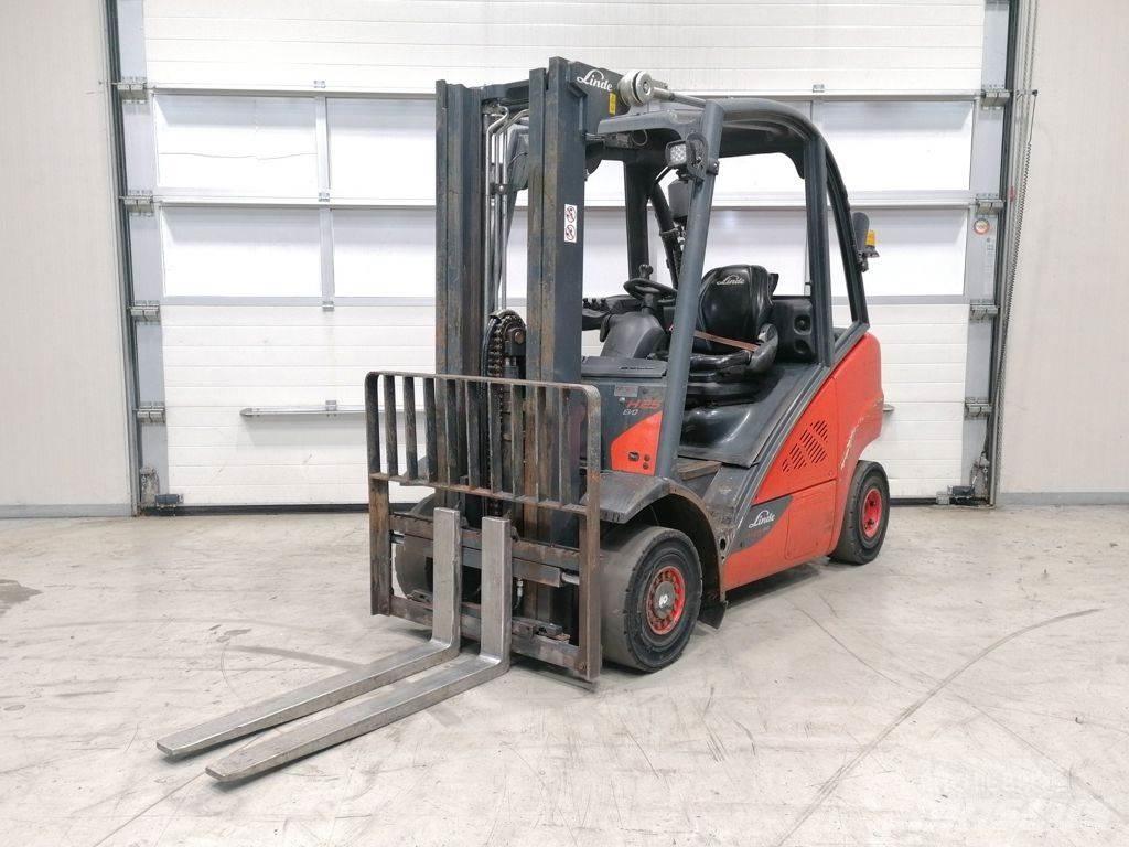 Linde H25D-02 Дизельні навантажувачі