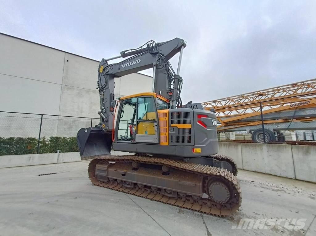 Volvo ECR 355 EL Гусеничні екскаватори