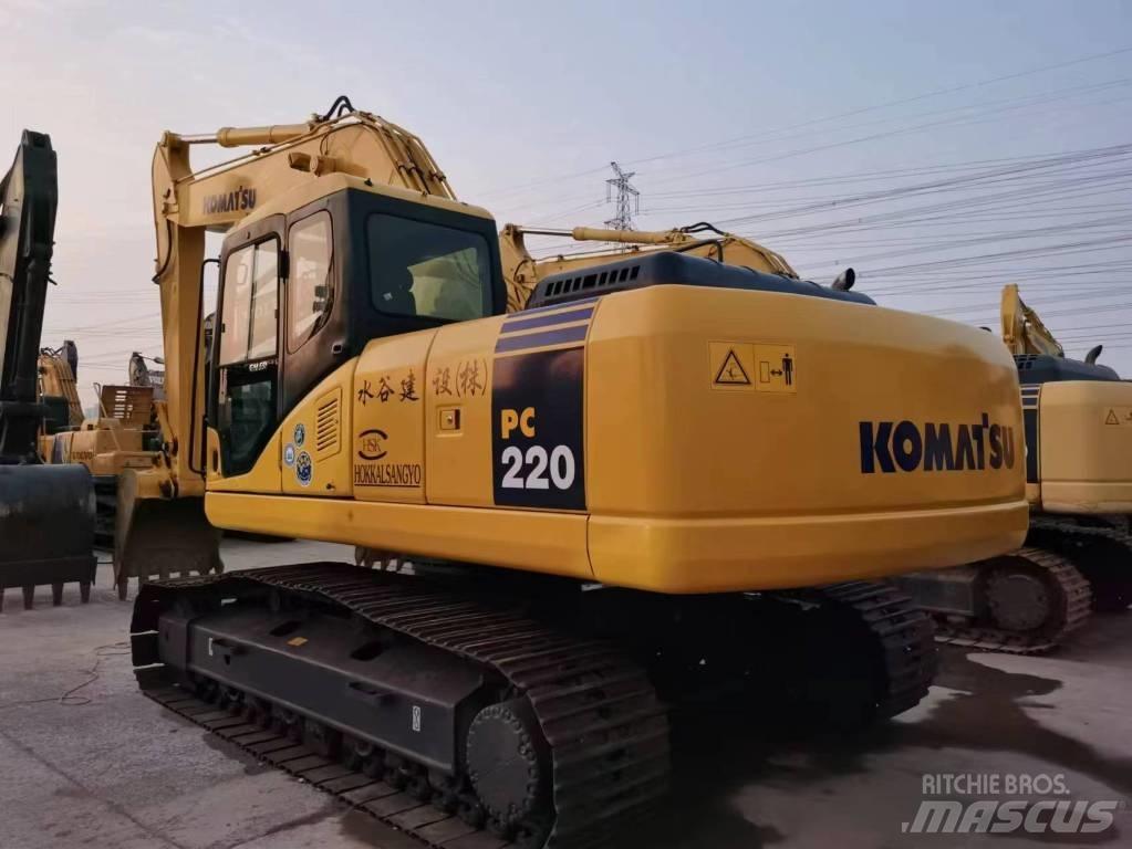 Komatsu PC 220-7 Гусеничні екскаватори