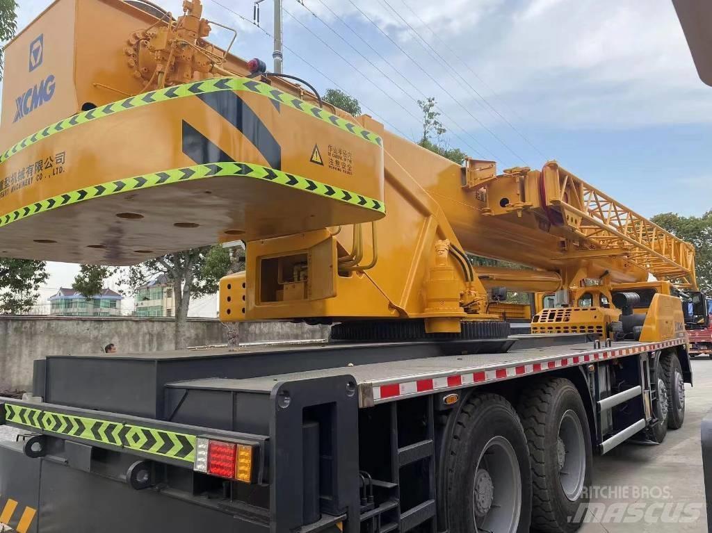 XCMG QY70K автокрани