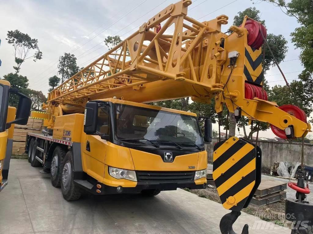 XCMG QY70K автокрани