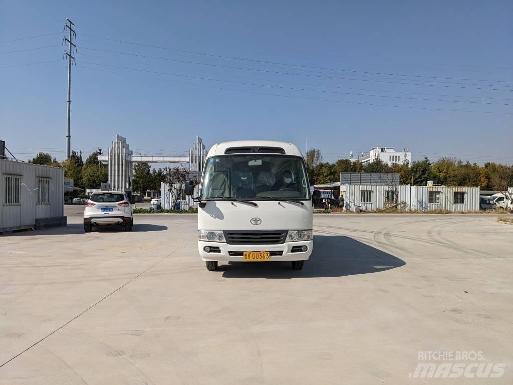 Toyota Coaster Bus Мікроавтобуси