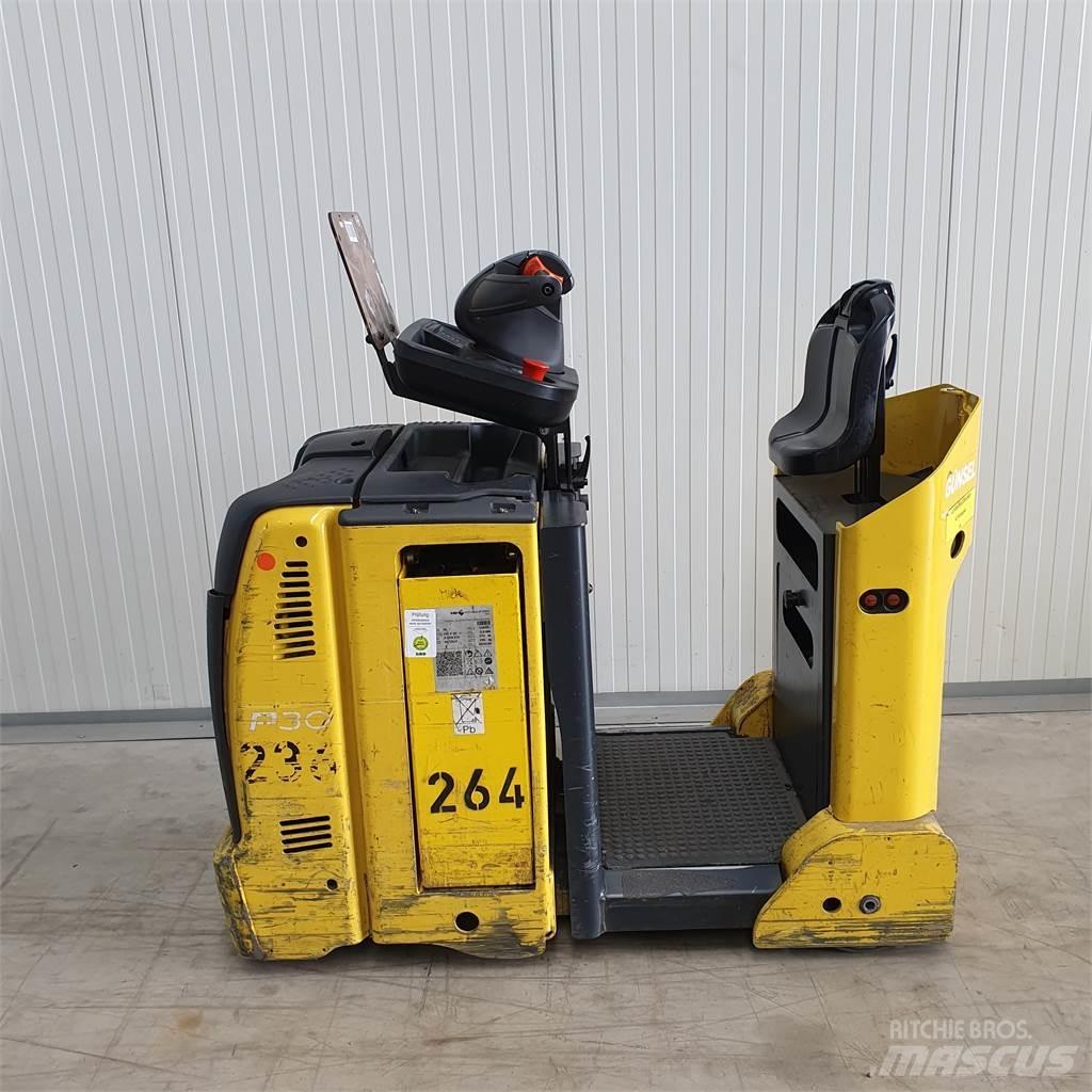 Linde P30C Тягачі колісні