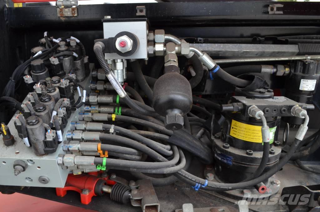 Manitou ManGo 12 Колінчаті підйомники