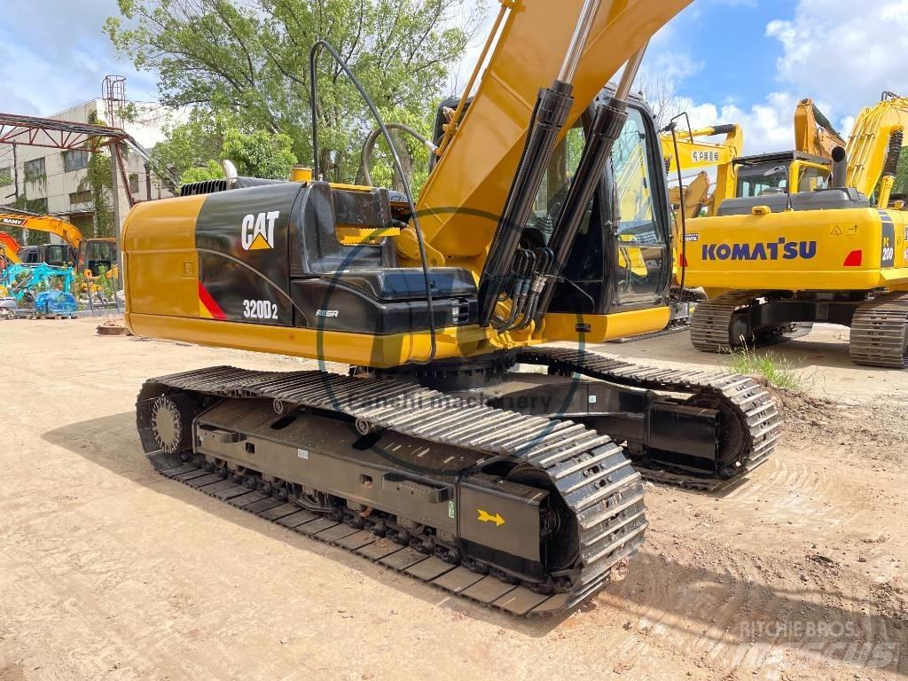 CAT 320 D 2 Середні екскаватори 7т. - 12т.