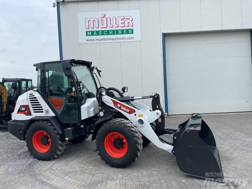 Bobcat L85 Фронтальні навантажувачі