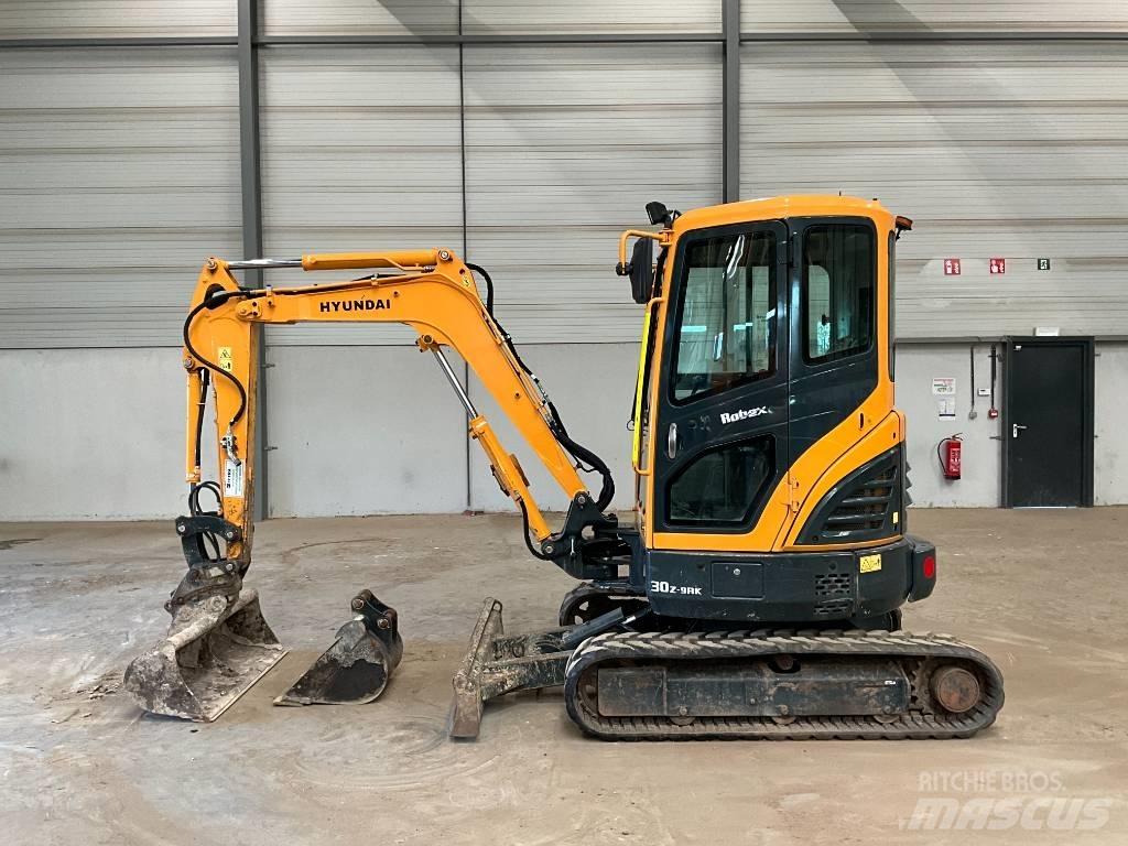 Hyundai R30 Z-9AK Міні-екскаватори < 7т