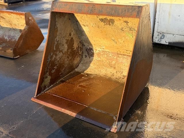 Manitou USED BUCKET Ковші