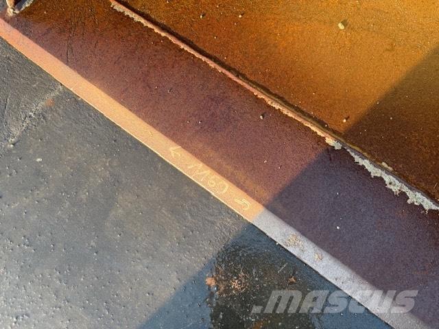 Manitou USED BUCKET Ковші