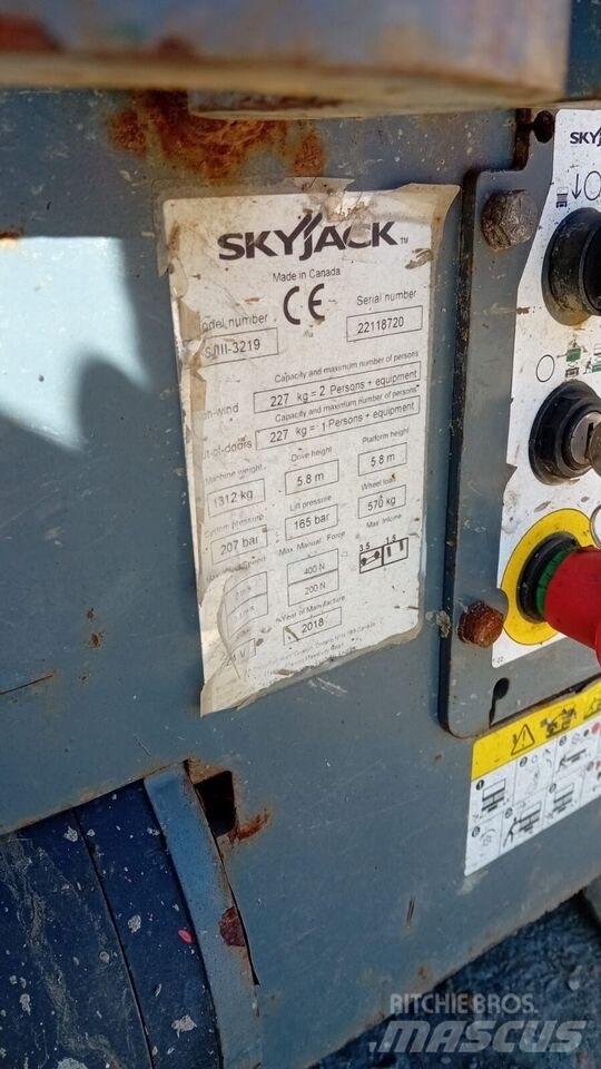 SkyJack SJ 3219 Підйомники-ножиці