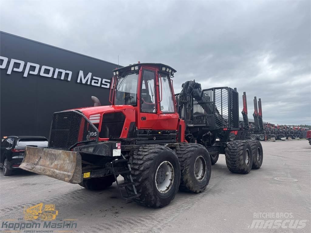 Komatsu 895 Форвардери