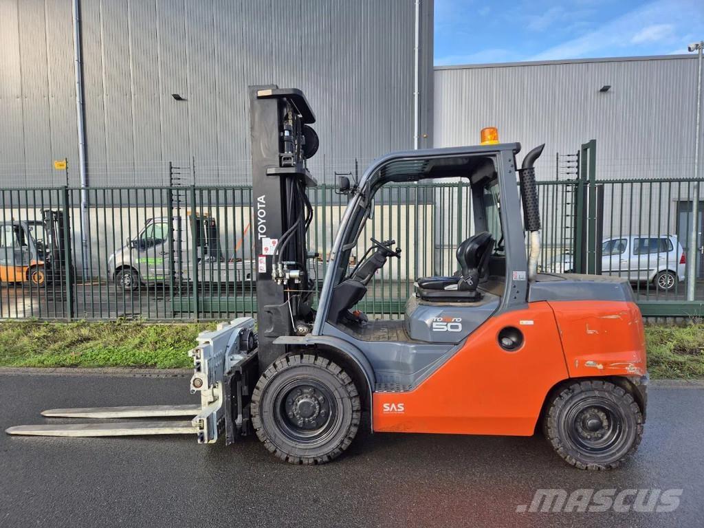 Toyota 40-8fd45n Дизельні навантажувачі