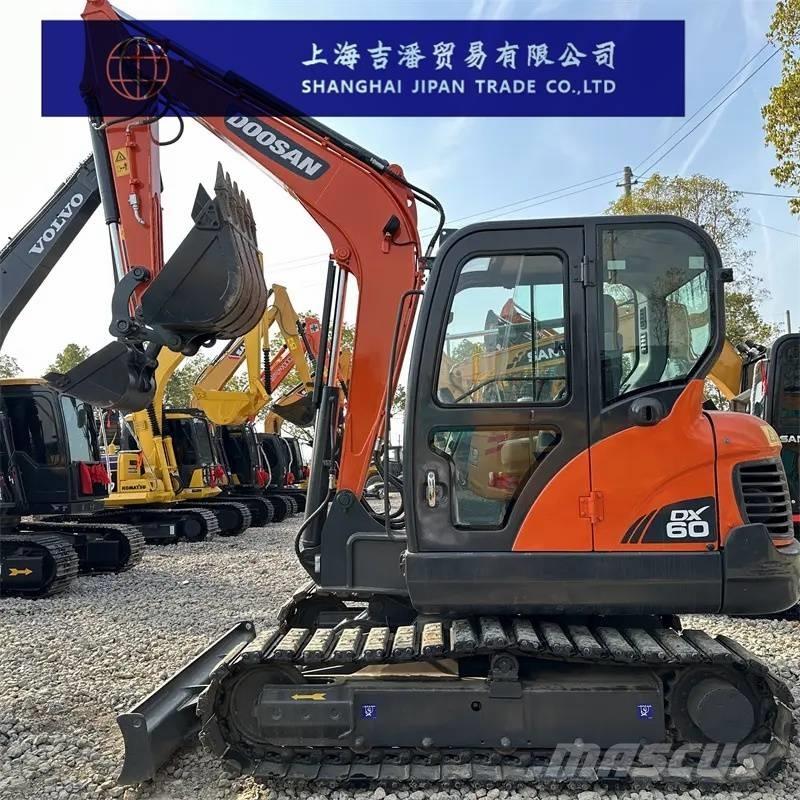 Doosan DX 60 Міні-екскаватори < 7т