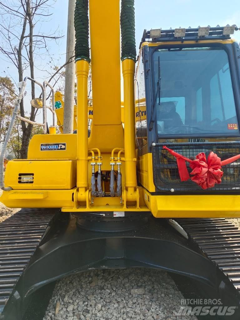 Komatsu PC 200 Гусеничні екскаватори