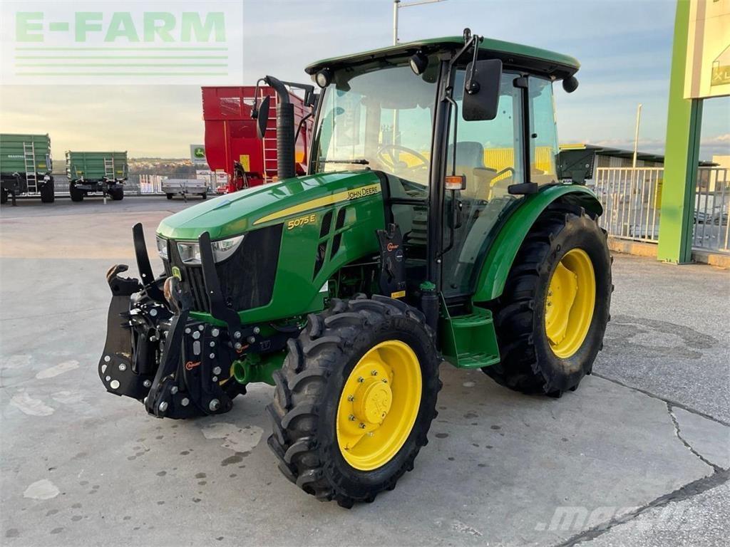 John Deere 5075E Трактори