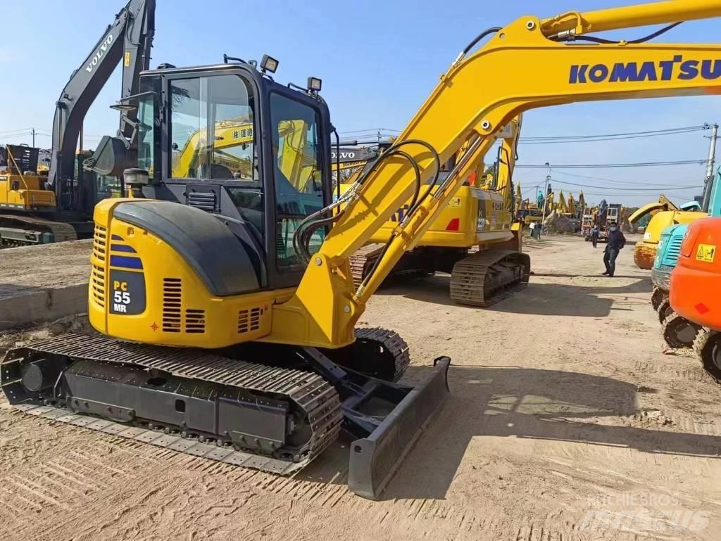 Komatsu PC55 Гусеничні екскаватори