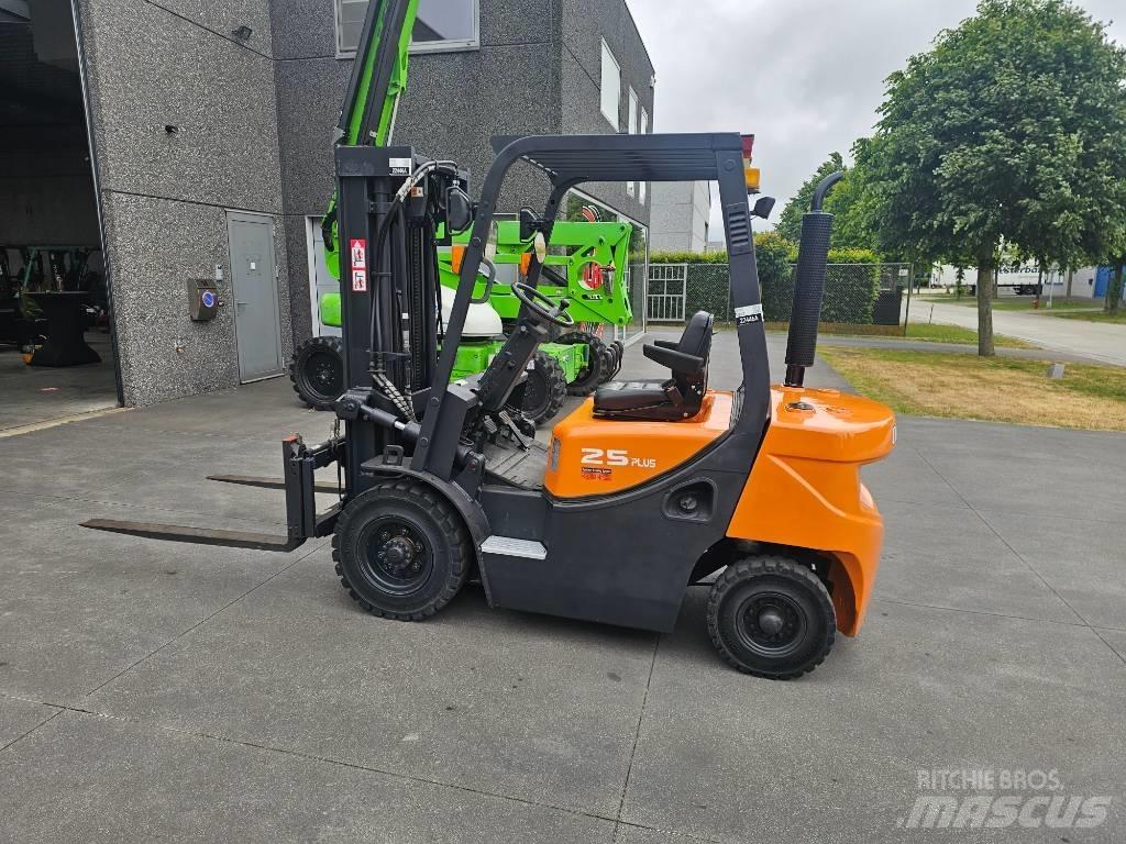 Doosan D 25 G Дизельні навантажувачі