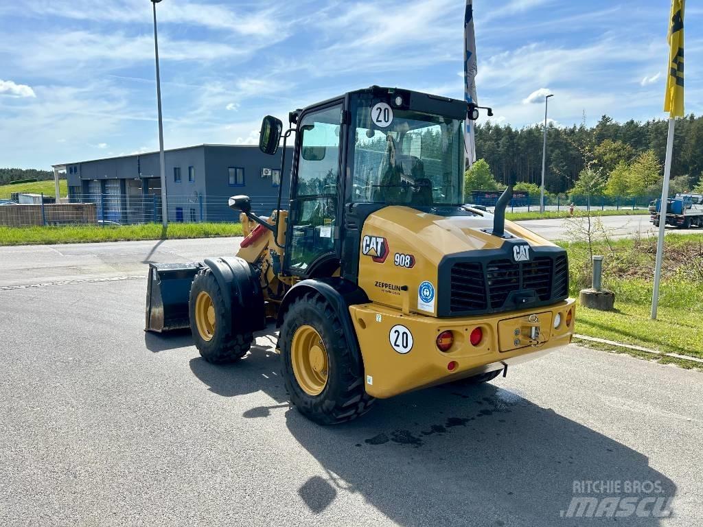 CAT 908NG Фронтальні навантажувачі