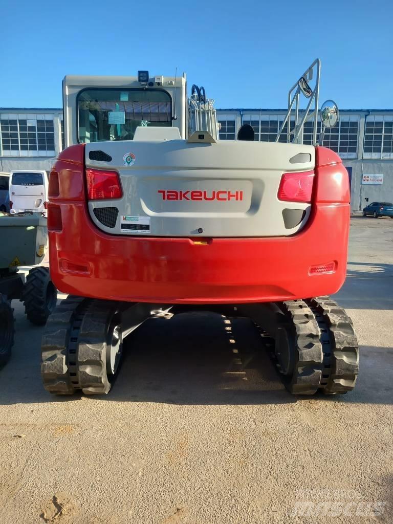 Takeuchi TB2150 Гусеничні екскаватори