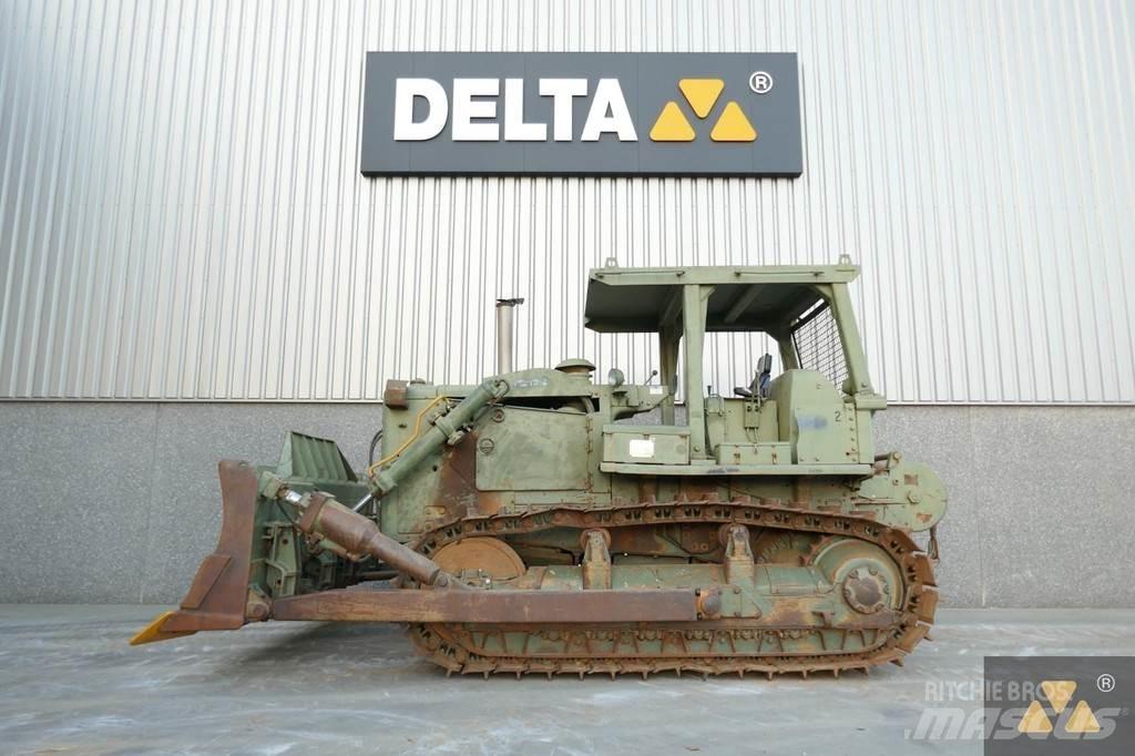 CAT D7F Ex-army Гусеничні бульдозери