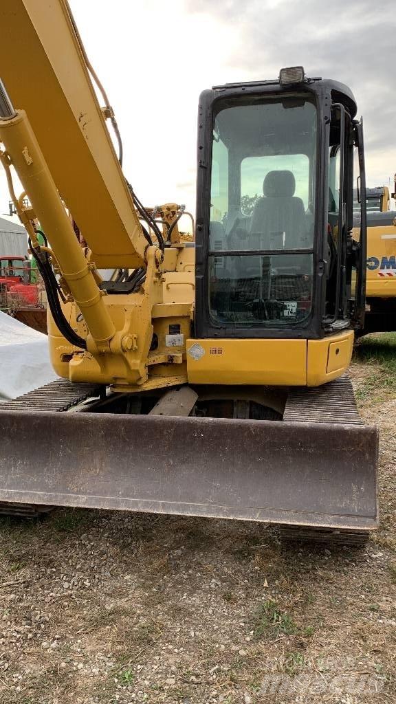 Komatsu PC 78 MR-6 Гусеничні екскаватори