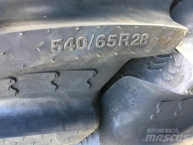 BKT 540/65 R 28 Колеса