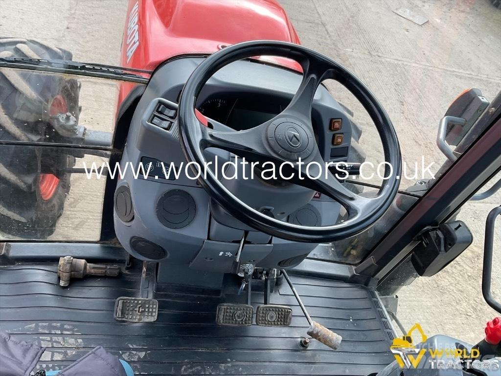 Kubota M 135 GX Трактори