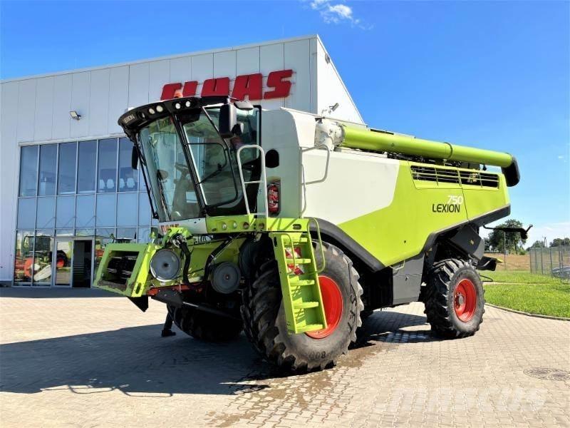 CLAAS LEXION 750 Зернозбиральні комбайни