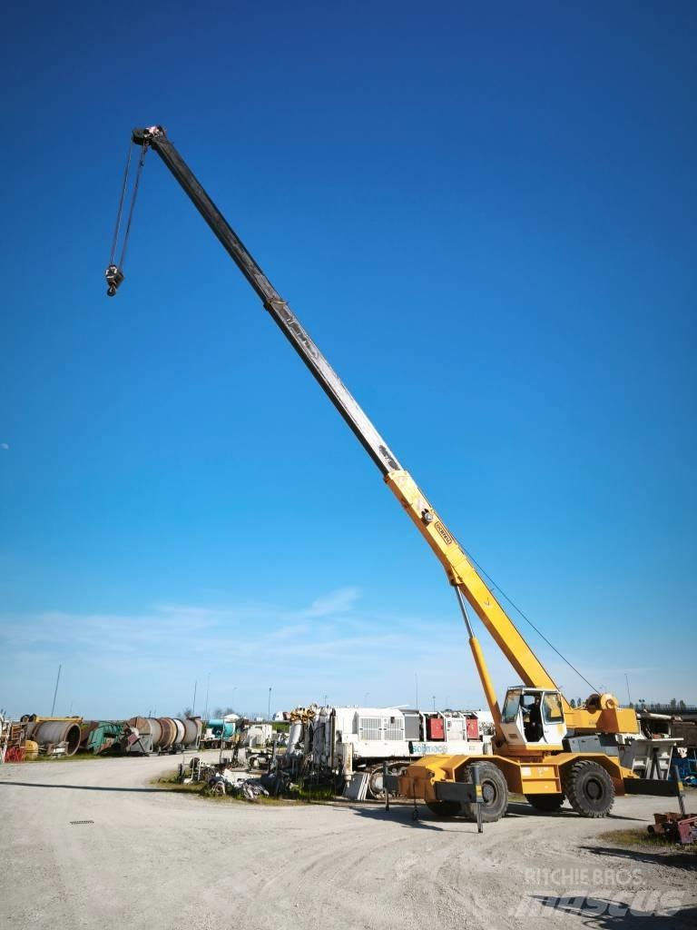 Locatelli Gril 835 автокрани всюдиходи