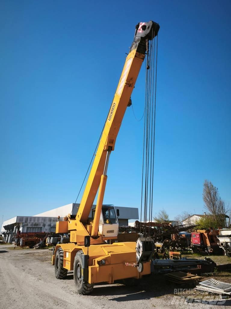 Locatelli Gril 835 автокрани всюдиходи