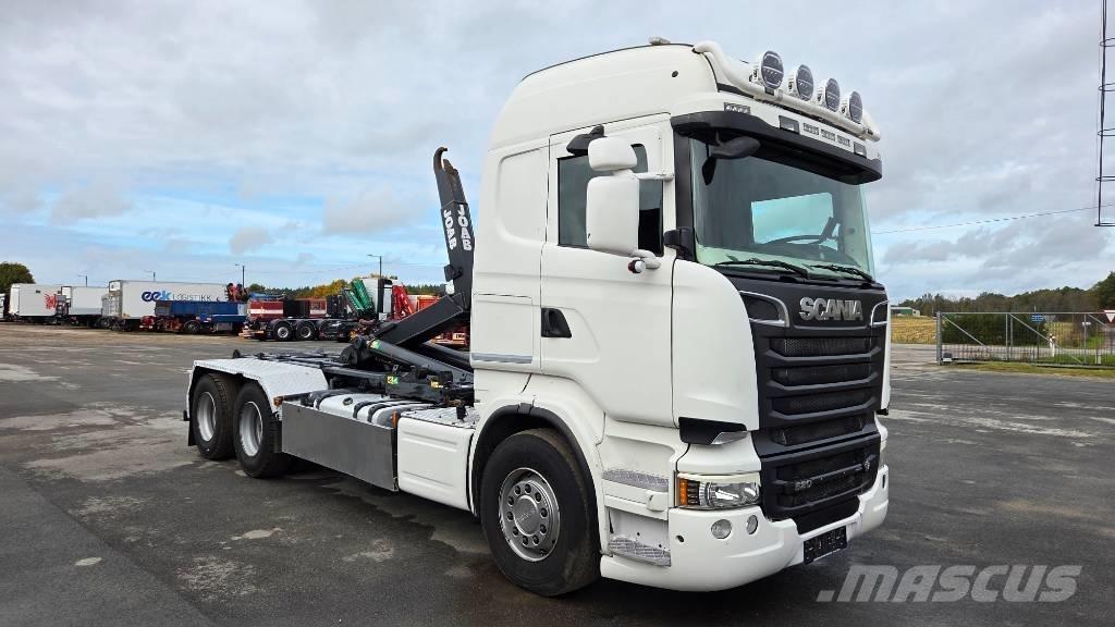 Scania R520 6X4 Вантажівки з гаковим підйомом