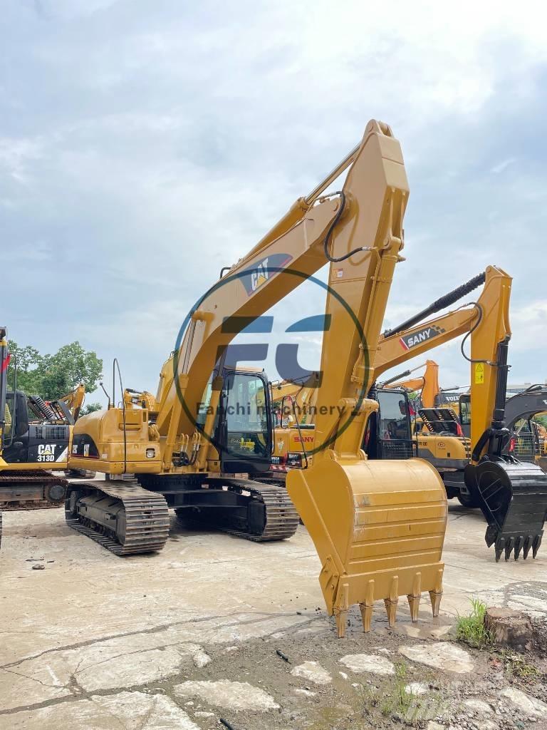 CAT 320C Середні екскаватори 7т. - 12т.