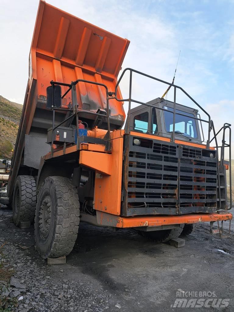 Hitachi EH 750-2 Кар`єрні самоскиди
