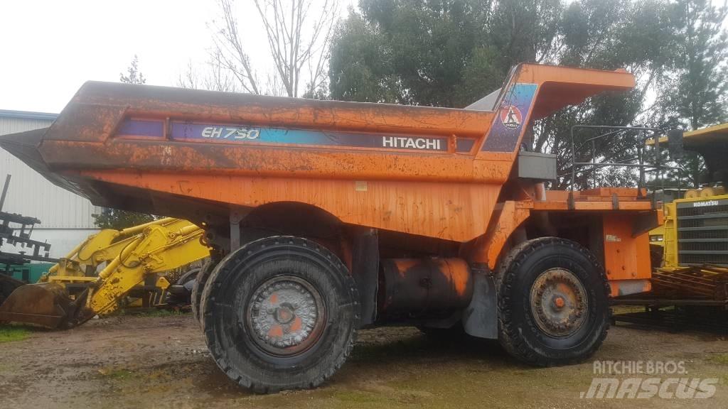 Hitachi EH 750-2 Кар`єрні самоскиди