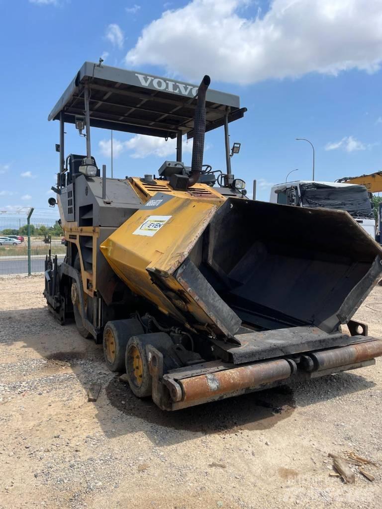 Volvo ABG 6870 Асфальтовкладачі