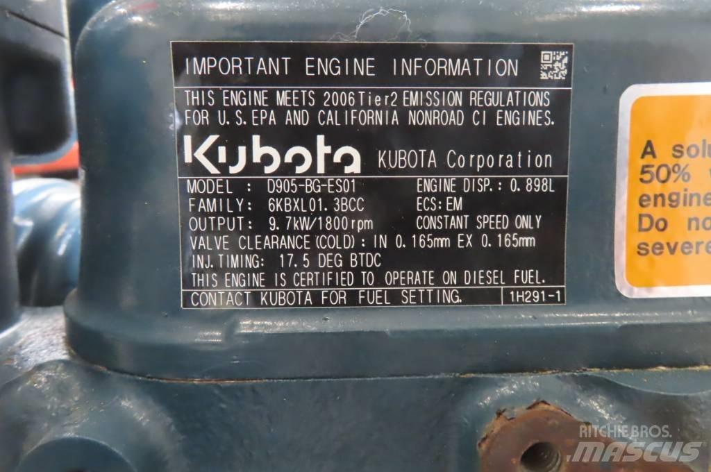 Kubota D905 Двигуни