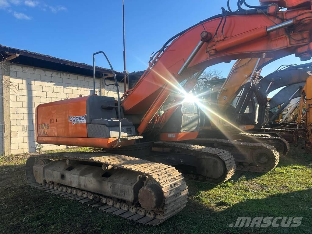 Hitachi ZAXIS 210LC Кабіна