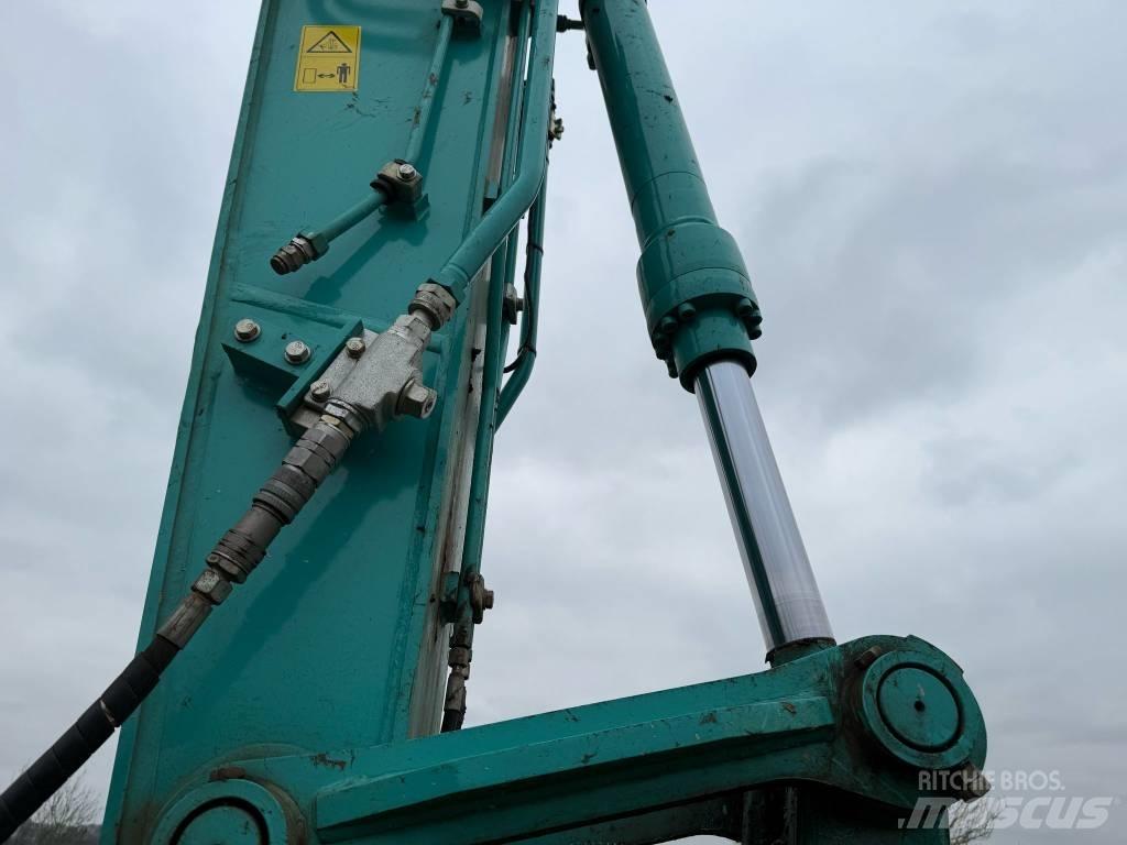Kobelco SK130LC-11 Гусеничні екскаватори