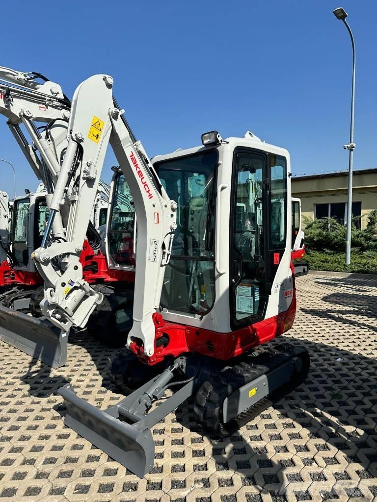 Takeuchi TB216 V0 Міні-екскаватори < 7т