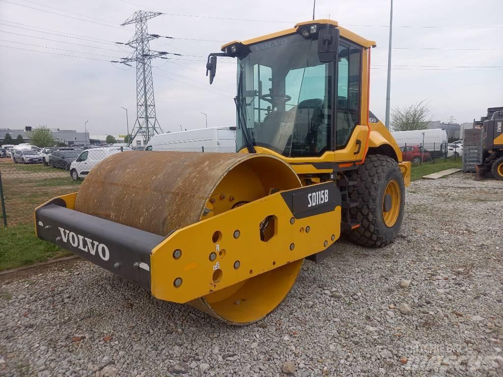 Volvo SD 115 B Грунтові котки