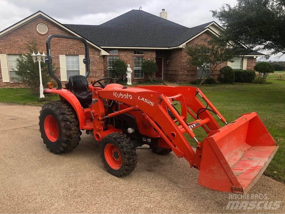 Kubota L 3301 HST Трактори