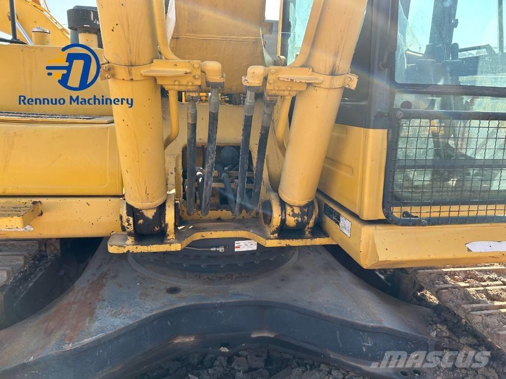 Komatsu PC 450-8 Гусеничні екскаватори