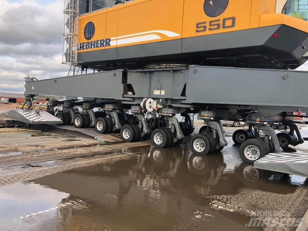 Liebherr LHM550 Портові крани