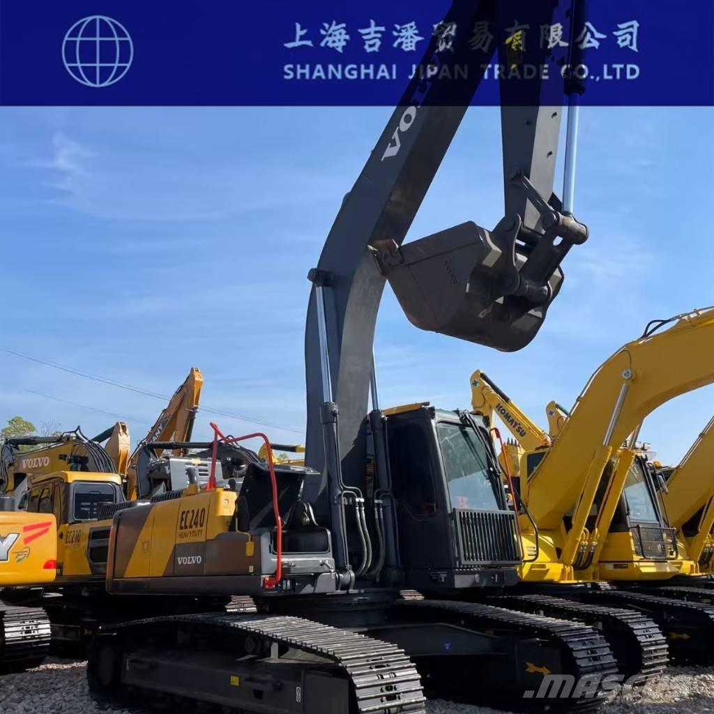 Volvo EC 240 Гусеничні екскаватори