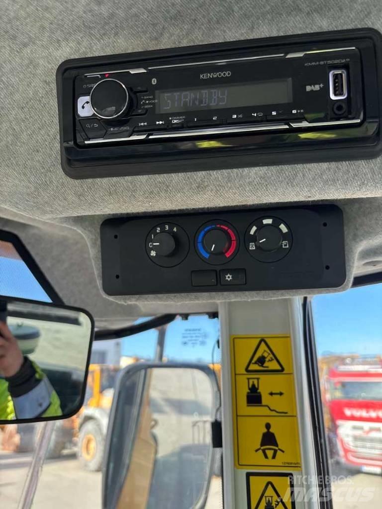 Volvo SD 135 B Грунтові котки