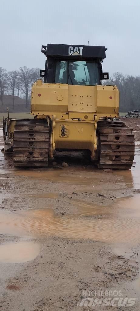 CAT D7E Гусеничні бульдозери